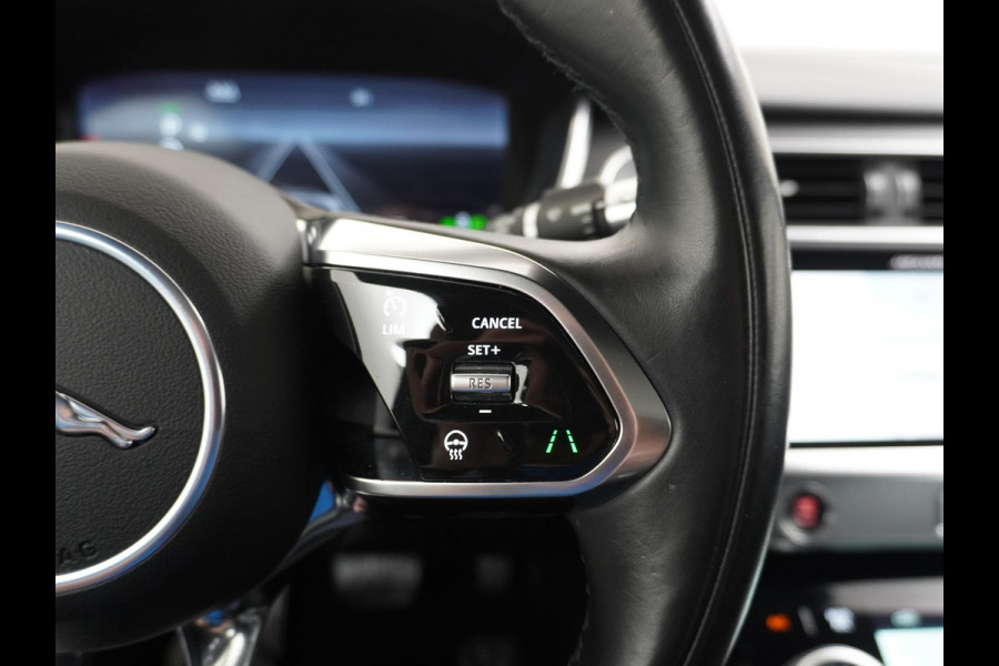 Jaguar I-PACE EV320 HSE 90 kWh VAN: €32.900,- VOOR: €28.877,- UW EINDEJAARSVOORDEEL: €4.023 | SOH 100% 3 FASE LADEN! | 360 CAMERA | ELEK. STOEL | STOEL/ STUUR VERWARMING | RIJKLAARPRIJS incl. 12 mnd BOVAG