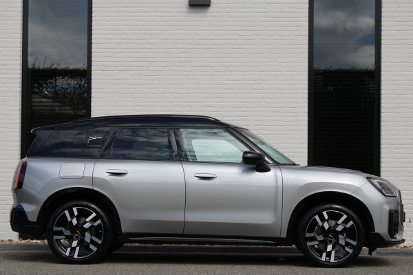 MINI Countryman 1.5 C John Cooper Works XL / NL-auto / Panorama / 9.000km / Vol Opties / NIEUWSTAAT
