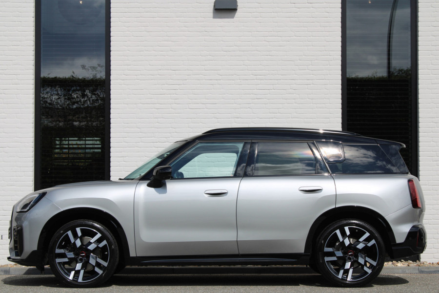 MINI Countryman 1.5 C John Cooper Works XL / NL-auto / Panorama / 9.000km / Vol Opties / NIEUWSTAAT