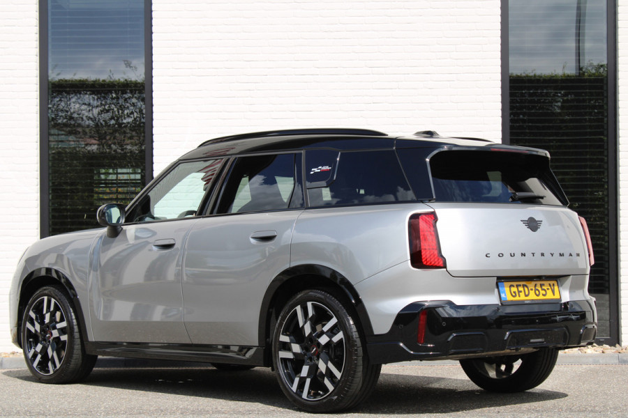 MINI Countryman 1.5 C John Cooper Works XL / NL-auto / Panorama / 9.000km / Vol Opties / NIEUWSTAAT