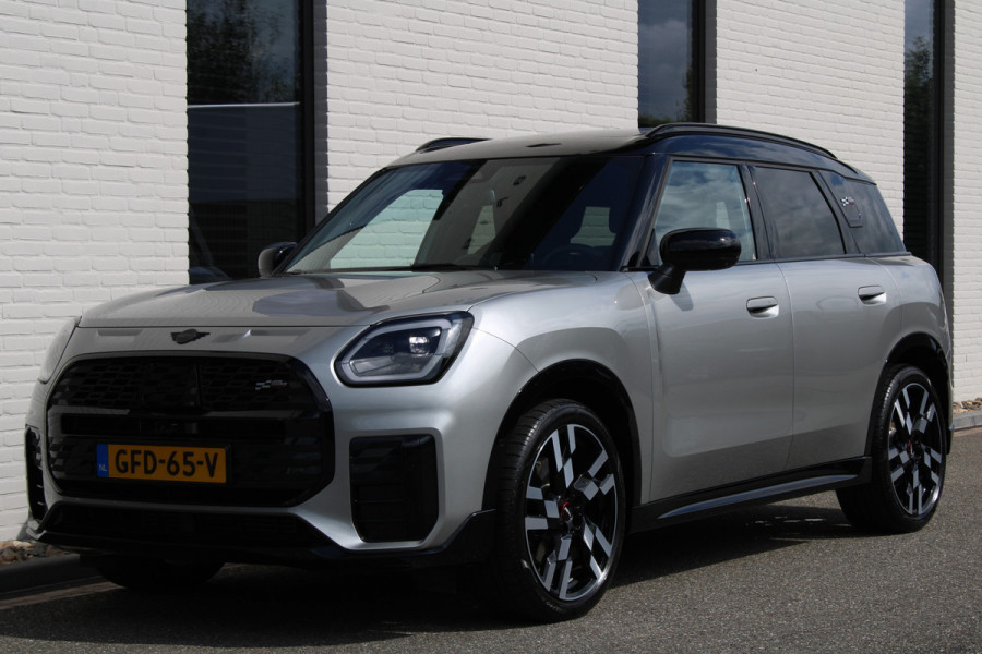 MINI Countryman 1.5 C John Cooper Works XL / NL-auto / Panorama / 9.000km / Vol Opties / NIEUWSTAAT