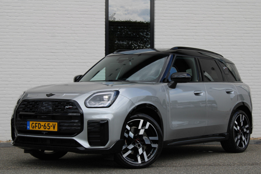 MINI Countryman 1.5 C John Cooper Works XL / NL-auto / Panorama / 9.000km / Vol Opties / NIEUWSTAAT
