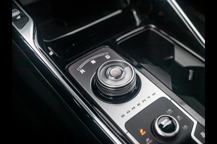 Kia Sorento 1.6 T-GDi Plug-in Hybrid 4WD ExecutiveLine 7p. | Uit voorraad leverbaar | Full Option | Steel Grey