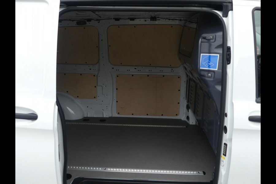 Mercedes-Benz Vito 116 CDI Extra lang Camera/Airco/Navigatie/Cruise control Mercedes-Benz Vito 116 CDI Extra lang Camera/Airco/Navigatie/Cruise control