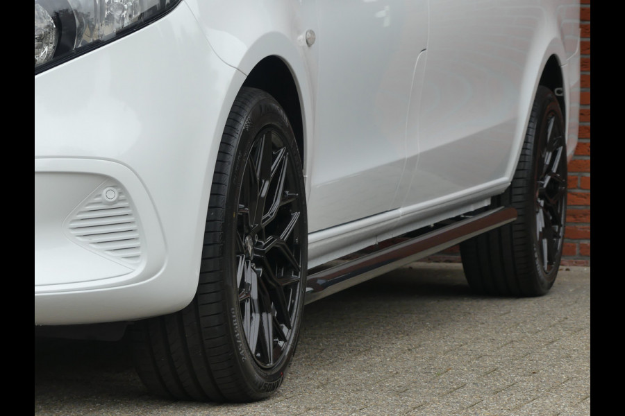 Mercedes-Benz Vito 116 CDI Extra lang Camera/Airco/Navigatie/Cruise control Mercedes-Benz Vito 116 CDI Extra lang Camera/Airco/Navigatie/Cruise control