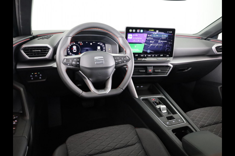 Seat Leon Sportstourer FR Business PHEV 1.5 TSI 204 pk 6 versn. DSG | Black Pack | Trekhaak |  Safe & Driving Pack | | 18 inch