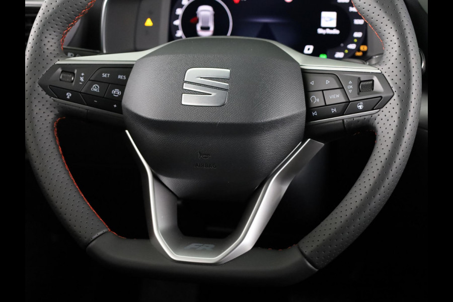 Seat Leon Sportstourer FR Business PHEV 1.5 TSI 204 pk 6 versn. DSG | Black Pack | Trekhaak |  Safe & Driving Pack | | 18 inch