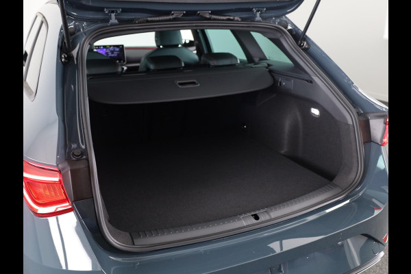Seat Leon Sportstourer FR Business PHEV 1.5 TSI 204 pk 6 versn. DSG | Black Pack | Trekhaak |  Safe & Driving Pack | | 18 inch