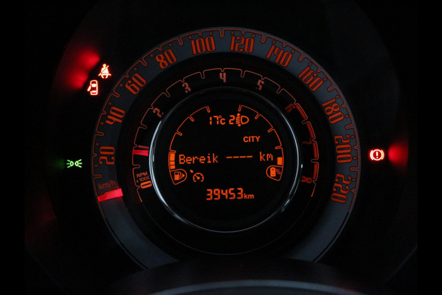 Fiat 500 1.0 Vita Comfort | Airco | DAB | Groot Touchscreen scherm | Cruise Control | Parkeer sensoren