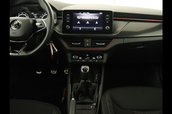Škoda Kamiq 1.0 TSI Sport | Carplay | Climate control | Parkeerhulp | Cruise control | Full LED | DAB | Sportstoelen | Bluetooth | Sportstuur Škoda Kamiq 1.0 TSI Sport | Carplay | Climate control | Parkeerhulp | Cruise control | Full LED | DAB | Sportstoelen | Bluetooth | Sportstuur