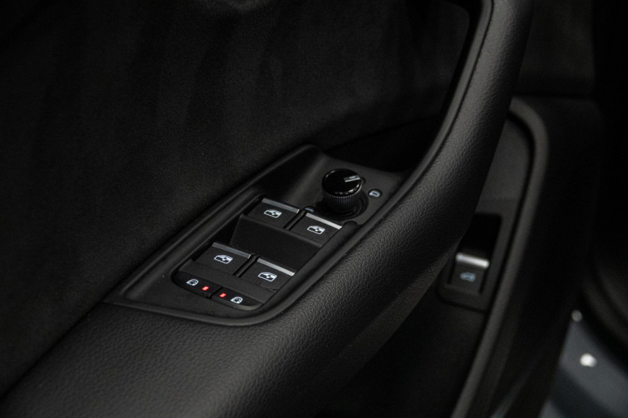 Audi Q8 50 TDI quattro Pro Line S *Bang & Olufsen / Panoramadak / Soft-Close / Keyless / HUD / Surround View* Audi Q8 50 TDI quattro Pro Line S *Bang & Olufsen / Panoramadak / Soft-Close / Keyless / HUD / Surround View*