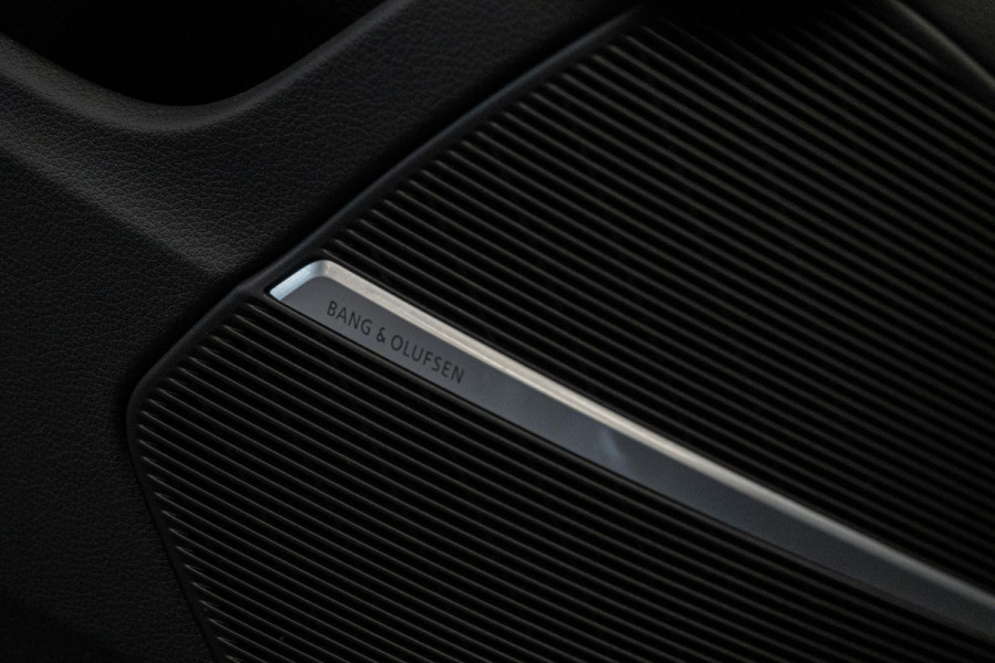 Audi Q8 50 TDI quattro Pro Line S *Bang & Olufsen / Panoramadak / Soft-Close / Keyless / HUD / Surround View* Audi Q8 50 TDI quattro Pro Line S *Bang & Olufsen / Panoramadak / Soft-Close / Keyless / HUD / Surround View*