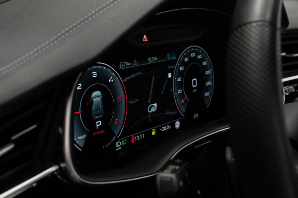 Audi Q8 50 TDI quattro Pro Line S *Bang & Olufsen / Panoramadak / Soft-Close / Keyless / HUD / Surround View* Audi Q8 50 TDI quattro Pro Line S *Bang & Olufsen / Panoramadak / Soft-Close / Keyless / HUD / Surround View*