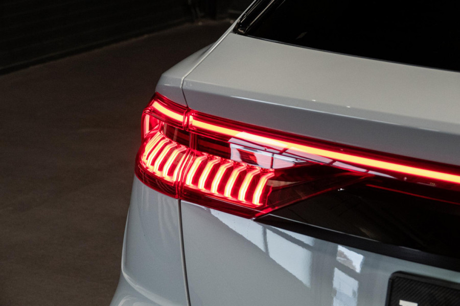 Audi Q8 50 TDI quattro Pro Line S *Bang & Olufsen / Panoramadak / Soft-Close / Keyless / HUD / Surround View* Audi Q8 50 TDI quattro Pro Line S *Bang & Olufsen / Panoramadak / Soft-Close / Keyless / HUD / Surround View*