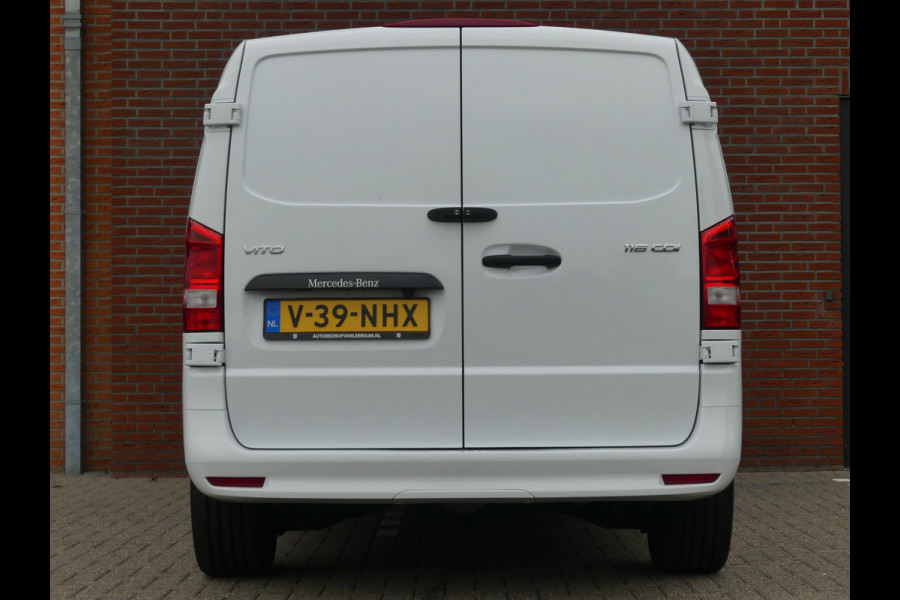 Mercedes-Benz Vito 116 CDI Extra lang Camera/Airco/Navigatie/Cruise control Mercedes-Benz Vito 116 CDI Extra lang Camera/Airco/Navigatie/Cruise control