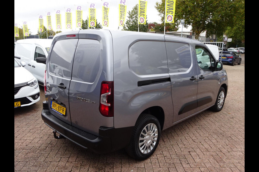 Toyota PROACE CITY 1.5 D-4D Navigator Long 130 PK NAVI CRUISE PDC Toyota PROACE CITY 1.5 D-4D Navigator Long 130 PK NAVI CRUISE PDC