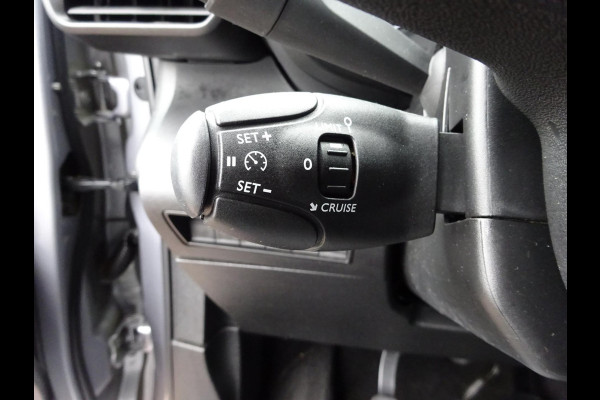 Toyota PROACE CITY 1.5 D-4D Navigator Long 130 PK NAVI CRUISE PDC Toyota PROACE CITY 1.5 D-4D Navigator Long 130 PK NAVI CRUISE PDC