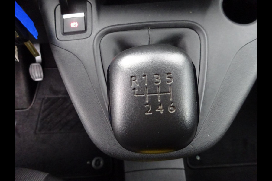 Toyota PROACE CITY 1.5 D-4D Navigator Long 130 PK NAVI CRUISE PDC Toyota PROACE CITY 1.5 D-4D Navigator Long 130 PK NAVI CRUISE PDC