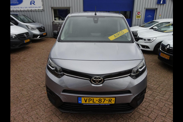 Toyota PROACE CITY 1.5 D-4D Navigator Long 130 PK NAVI CRUISE PDC Toyota PROACE CITY 1.5 D-4D Navigator Long 130 PK NAVI CRUISE PDC
