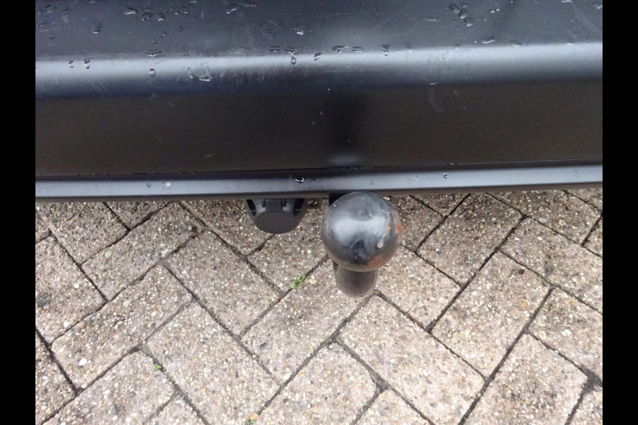 Toyota PROACE CITY 1.5 D-4D Navigator Long 130 PK NAVI CRUISE PDC Toyota PROACE CITY 1.5 D-4D Navigator Long 130 PK NAVI CRUISE PDC