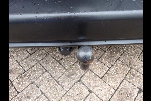 Toyota PROACE CITY 1.5 D-4D Navigator Long 130 PK NAVI CRUISE PDC Toyota PROACE CITY 1.5 D-4D Navigator Long 130 PK NAVI CRUISE PDC