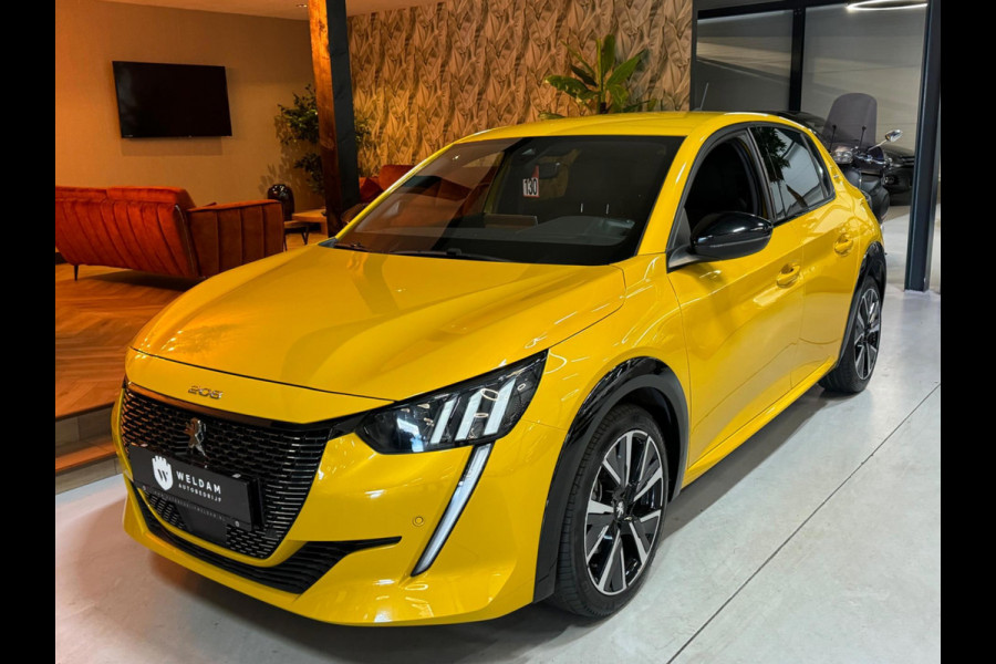 Peugeot 208 1.2 PureTech GT-Line Sport 131PK Garantie Carplay Sfeer LED Camera Cruise Clima Navi Rijklaar Peugeot 208 1.2 PureTech GT-Line Sport 131PK Garantie Carplay Sfeer LED Camera Cruise Clima Navi Rijklaar