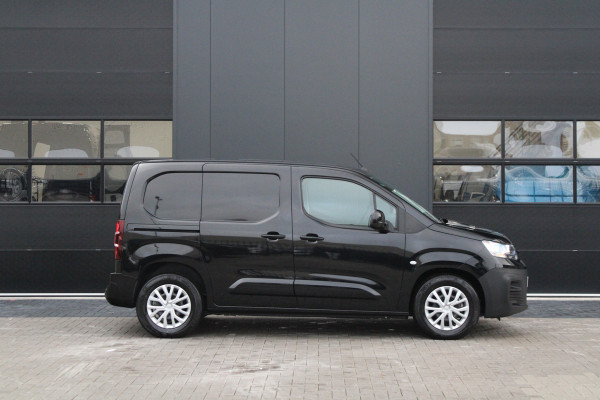 Fiat E-Doblò 136 L1 50 kWh 136pk - Carplay - Auto Klimaat - Navi - Lane Assist - PDC - Rijklaar Fiat E-Doblò 136 L1 50 kWh 136pk - Carplay - Auto Klimaat - Navi - Lane Assist - PDC - Rijklaar