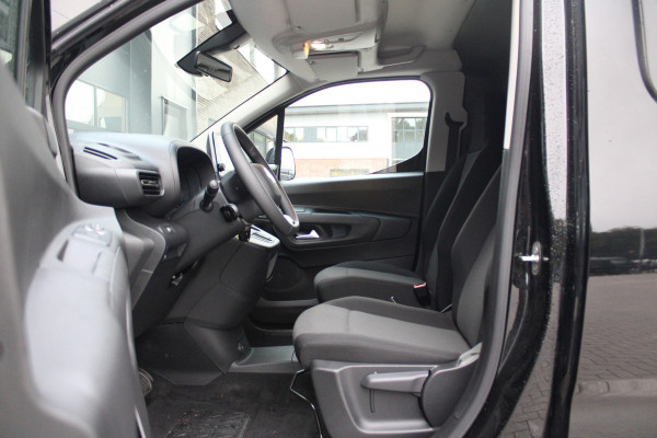 Fiat E-Doblò 136 L1 50 kWh 136pk - Carplay - Auto Klimaat - Navi - Lane Assist - PDC - Rijklaar Fiat E-Doblò 136 L1 50 kWh 136pk - Carplay - Auto Klimaat - Navi - Lane Assist - PDC - Rijklaar