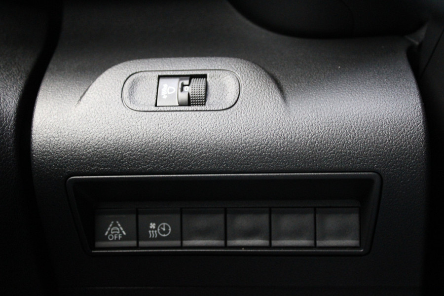 Fiat E-Doblò 136 L1 50 kWh 136pk - Carplay - Auto Klimaat - Navi - Lane Assist - PDC - Rijklaar Fiat E-Doblò 136 L1 50 kWh 136pk - Carplay - Auto Klimaat - Navi - Lane Assist - PDC - Rijklaar