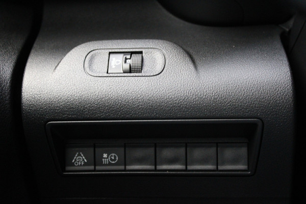 Fiat E-Doblò 136 L1 50 kWh 136pk - Carplay - Auto Klimaat - Navi - Lane Assist - PDC - Rijklaar Fiat E-Doblò 136 L1 50 kWh 136pk - Carplay - Auto Klimaat - Navi - Lane Assist - PDC - Rijklaar