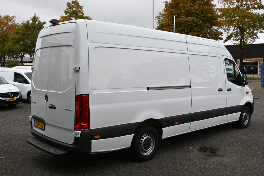 Mercedes-Benz Sprinter 315 CDI L3H2 RWD MBUX navigatie met 360 graden camera, Geveerde stoel Mercedes-Benz Sprinter 315 CDI L3H2 RWD MBUX navigatie met 360 graden camera, Geveerde stoel
