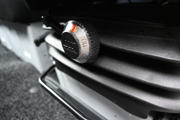 Mercedes-Benz Sprinter 315 CDI L3H2 RWD MBUX navigatie met 360 graden camera, Geveerde stoel Mercedes-Benz Sprinter 315 CDI L3H2 RWD MBUX navigatie met 360 graden camera, Geveerde stoel