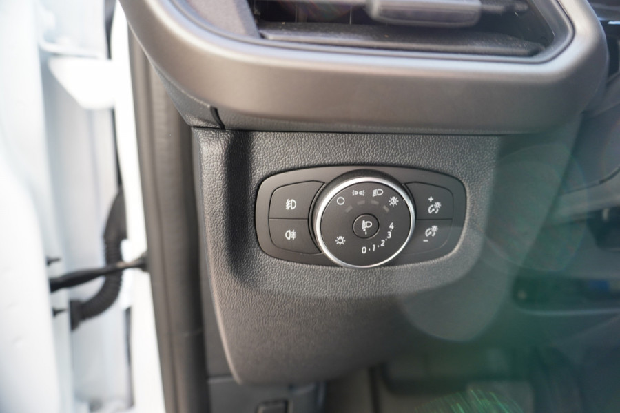 Ford Transit Courier 1.0 EcoBoost 125PK Trend Benzine Automaat nr. V166 | Airco | Cruise | Trekhaak | Apple CP- Android auto