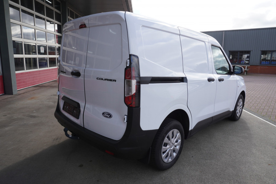 Ford Transit Courier 1.0 EcoBoost 125PK Trend Benzine Automaat nr. V195 | Airco | Cruise | Trekhaak | Apple CP- Android auto