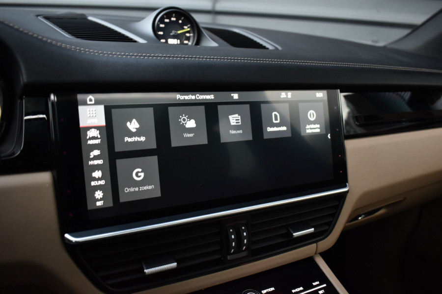 Porsche Cayenne 3.0 E-Hybrid 462pk | Pano | Trekhaak | 360 Camera | Sport Chrono | Bose | Stuurverwarming | Luchtvering | Orig. NL | Porsche Cayenne 3.0 E-Hybrid 462pk | Pano | Trekhaak | 360 Camera | Sport Chrono | Bose | Stuurverwarming | Luchtvering | Orig. NL |