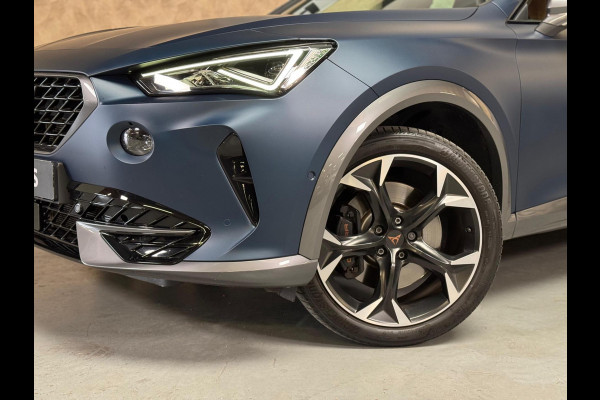 CUPRA Formentor 2.0 TSI 4DRIVE | Pano | Camera | Memory | Keyless | DAB | Stoel-/stuurverwarming CUPRA Formentor 2.0 TSI 4DRIVE | Pano | Camera | Memory | Keyless | DAB | Stoel-/stuurverwarming