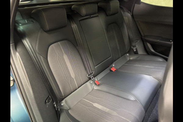 CUPRA Formentor 2.0 TSI 4DRIVE | Pano | Camera | Memory | Keyless | DAB | Stoel-/stuurverwarming CUPRA Formentor 2.0 TSI 4DRIVE | Pano | Camera | Memory | Keyless | DAB | Stoel-/stuurverwarming