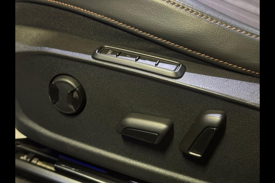 CUPRA Formentor 2.0 TSI 4DRIVE | Pano | Camera | Memory | Keyless | DAB | Stoel-/stuurverwarming CUPRA Formentor 2.0 TSI 4DRIVE | Pano | Camera | Memory | Keyless | DAB | Stoel-/stuurverwarming