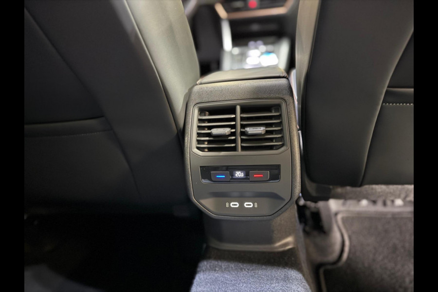 CUPRA Formentor 2.0 TSI 4DRIVE | Pano | Camera | Memory | Keyless | DAB | Stoel-/stuurverwarming CUPRA Formentor 2.0 TSI 4DRIVE | Pano | Camera | Memory | Keyless | DAB | Stoel-/stuurverwarming