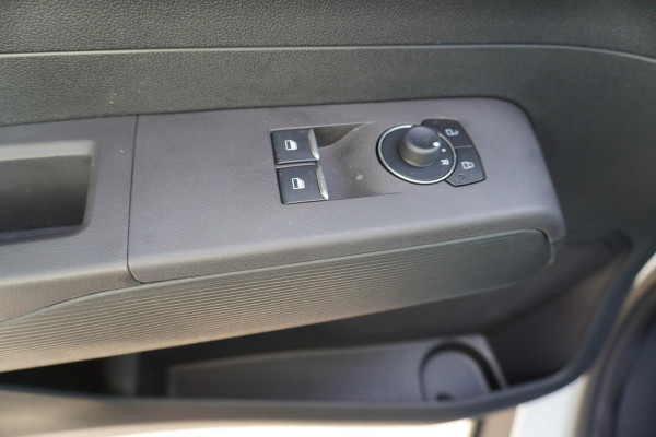 Ford Transit Courier 1.0 EcoBoost 125PK Trend Benzine Automaat nr. V198 | Airco | Cruise | Trekhaak | Apple CP- Android auto