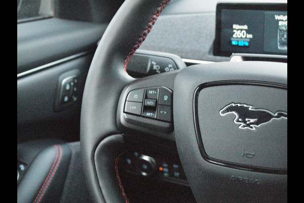 Ford Mustang Mach-E Extended AWD 98 kWh | Bang & Olufsen | 360 Camera | Apple Carplay | Cruise Control | Ford Mustang Mach-E Extended AWD 98 kWh | Bang & Olufsen | 360 Camera | Apple Carplay | Cruise Control |