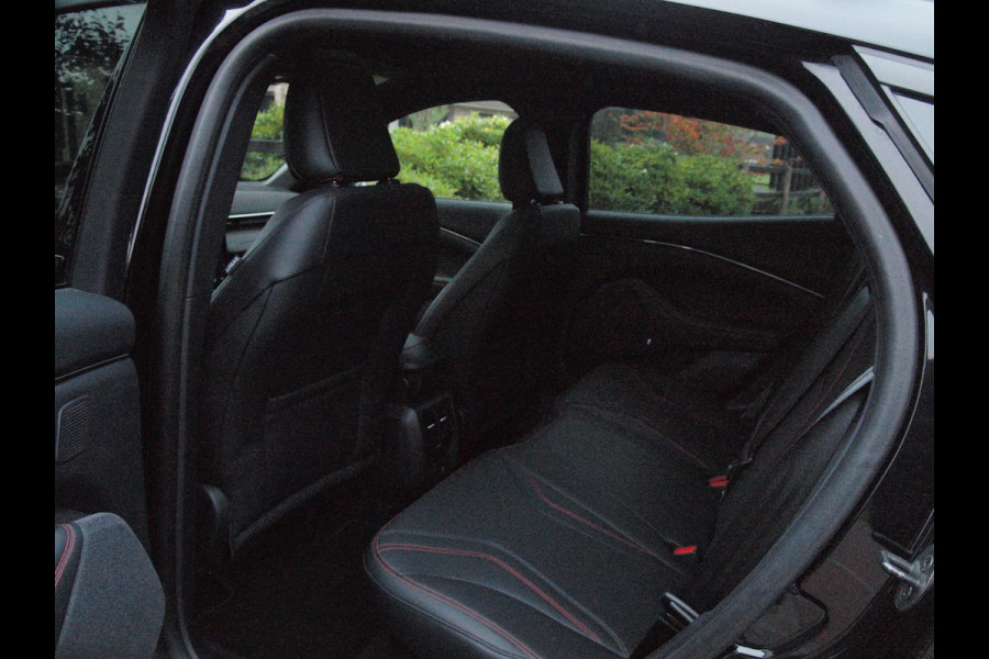 Ford Mustang Mach-E Extended AWD 98 kWh | Bang & Olufsen | 360 Camera | Apple Carplay | Cruise Control | Ford Mustang Mach-E Extended AWD 98 kWh | Bang & Olufsen | 360 Camera | Apple Carplay | Cruise Control |