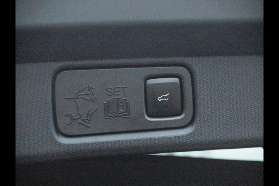 Ford Mustang Mach-E Extended AWD 98 kWh | Bang & Olufsen | 360 Camera | Apple Carplay | Cruise Control | Ford Mustang Mach-E Extended AWD 98 kWh | Bang & Olufsen | 360 Camera | Apple Carplay | Cruise Control |