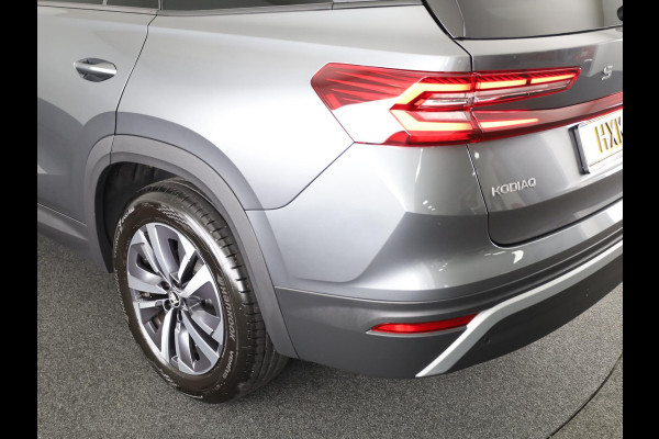 Škoda Kodiaq 1.5 TSI MHEV Business Edition 7p. 150 pk Automaat (DSG) | 7 persoons | Verlengde garantie | Navigatie | Trekhaak (wegklapbaar) | Parkeersensoren | Achteruitrijcamera | Matrix LED koplampen |