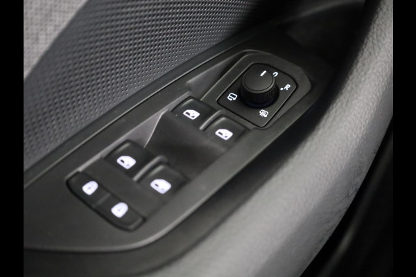 Škoda Kodiaq 1.5 TSI MHEV Business Edition 7p. 150 pk Automaat (DSG) | 7 persoons | Verlengde garantie | Navigatie | Trekhaak (wegklapbaar) | Parkeersensoren | Achteruitrijcamera | Matrix LED koplampen |