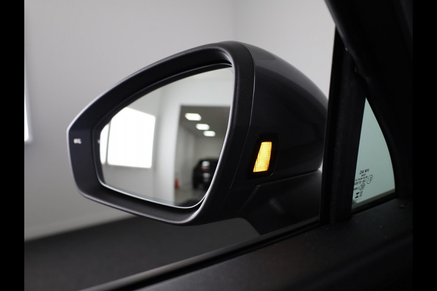 Škoda Kodiaq 1.5 TSI MHEV Business Edition 7p. 150 pk Automaat (DSG) | 7 persoons | Verlengde garantie | Navigatie | Trekhaak (wegklapbaar) | Parkeersensoren | Achteruitrijcamera | Matrix LED koplampen |