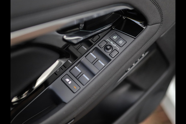 Land Rover Range Rover Evoque 1.5 P300e AWD R-Dynamic SE | Memory | Leder | Stoelverw. | ACC Land Rover Range Rover Evoque 1.5 P300e AWD R-Dynamic SE | Memory | Leder | Stoelverw. | ACC