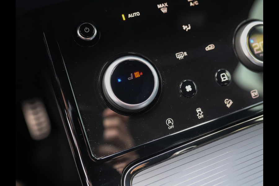 Land Rover Range Rover Evoque 1.5 P300e AWD R-Dynamic SE | Memory | Leder | Stoelverw. | ACC Land Rover Range Rover Evoque 1.5 P300e AWD R-Dynamic SE | Memory | Leder | Stoelverw. | ACC