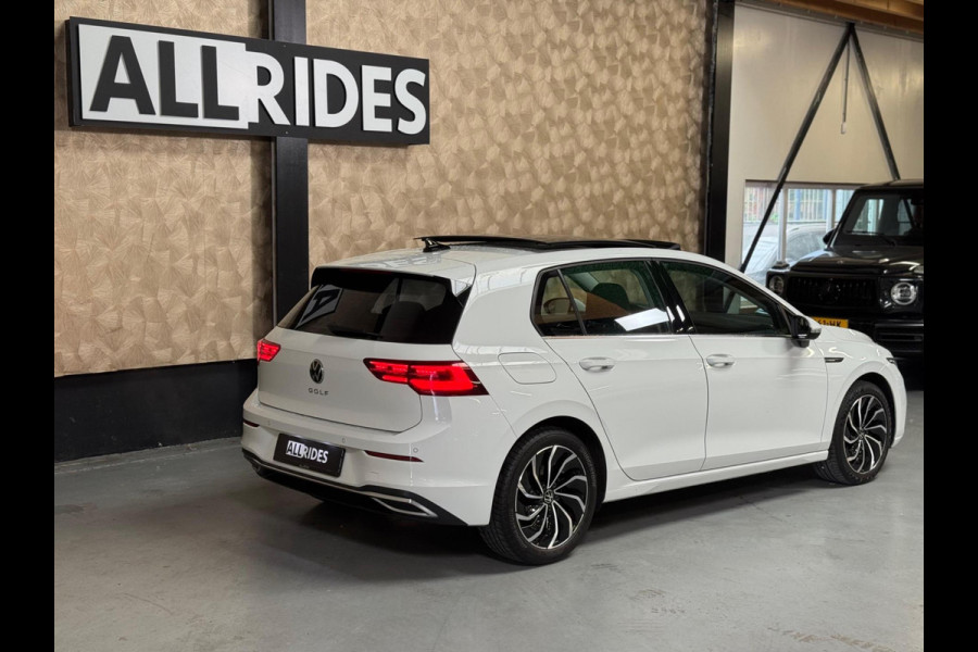 Volkswagen Golf 1.5 TSI Highline | Pano | Memory | IQ lights | Stoel-/Stuurverwarming | PDC Volkswagen Golf 1.5 TSI Highline | Pano | Memory | IQ lights | Stoel-/Stuurverwarming | PDC