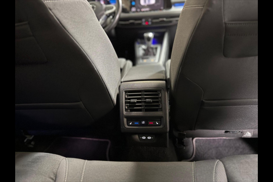 Volkswagen Golf 1.5 TSI Highline | Pano | Memory | IQ lights | Stoel-/Stuurverwarming | PDC Volkswagen Golf 1.5 TSI Highline | Pano | Memory | IQ lights | Stoel-/Stuurverwarming | PDC
